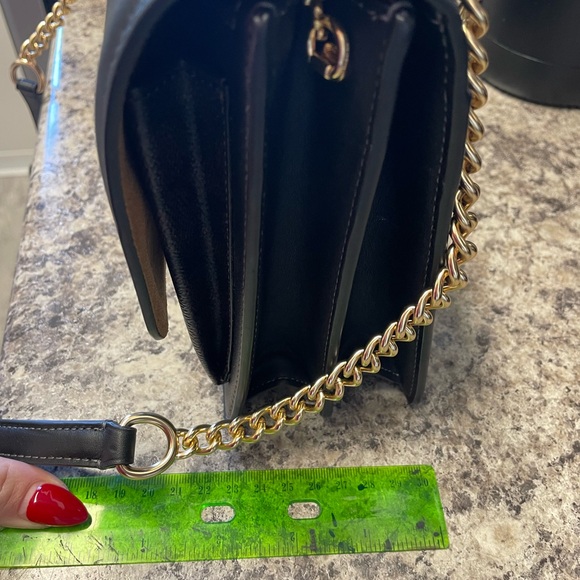 Price firm Bought, used once slightly too big. already have a coach large tote - Picture 7 of 8